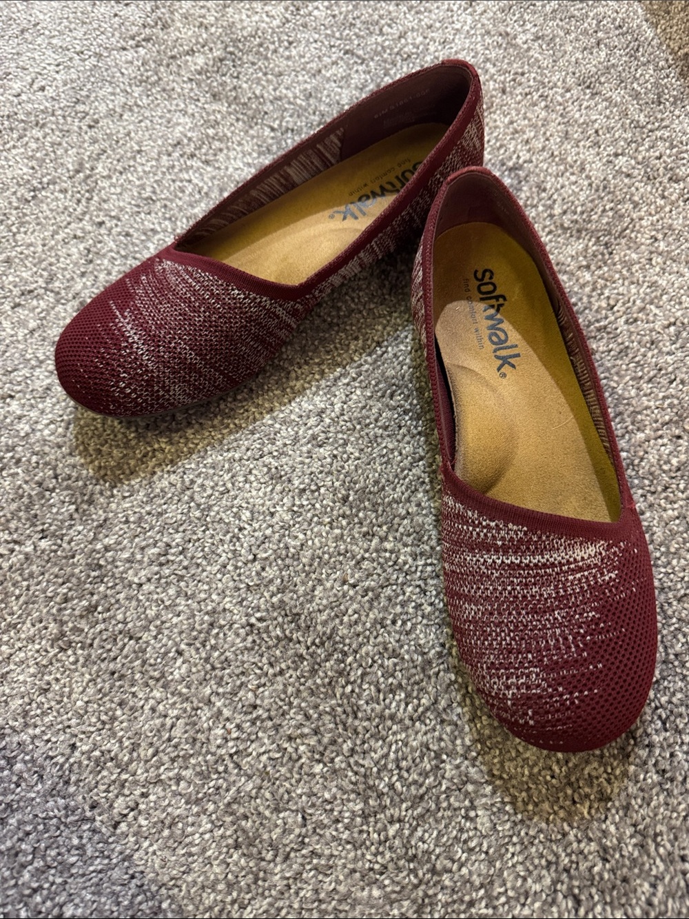 SoftWalk Wine/Burgundy Knit Slip-On Flats